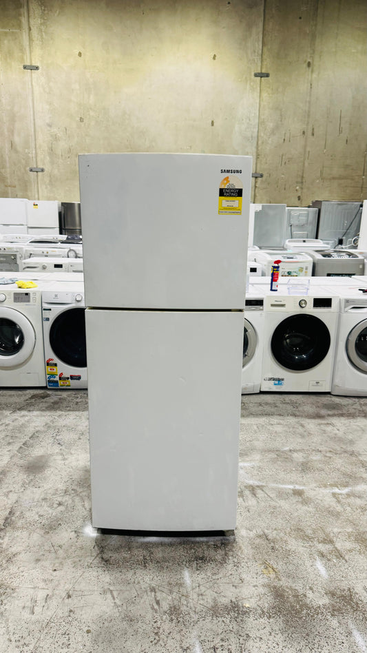 SAMSUNG 365 LITRES FRIDGE FREEZER