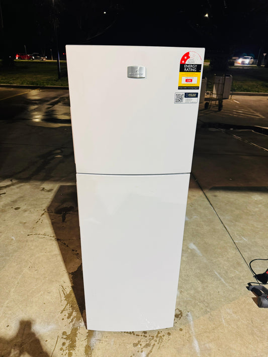 KELVINATOR 275 LITRES FRIDGE FREEZER