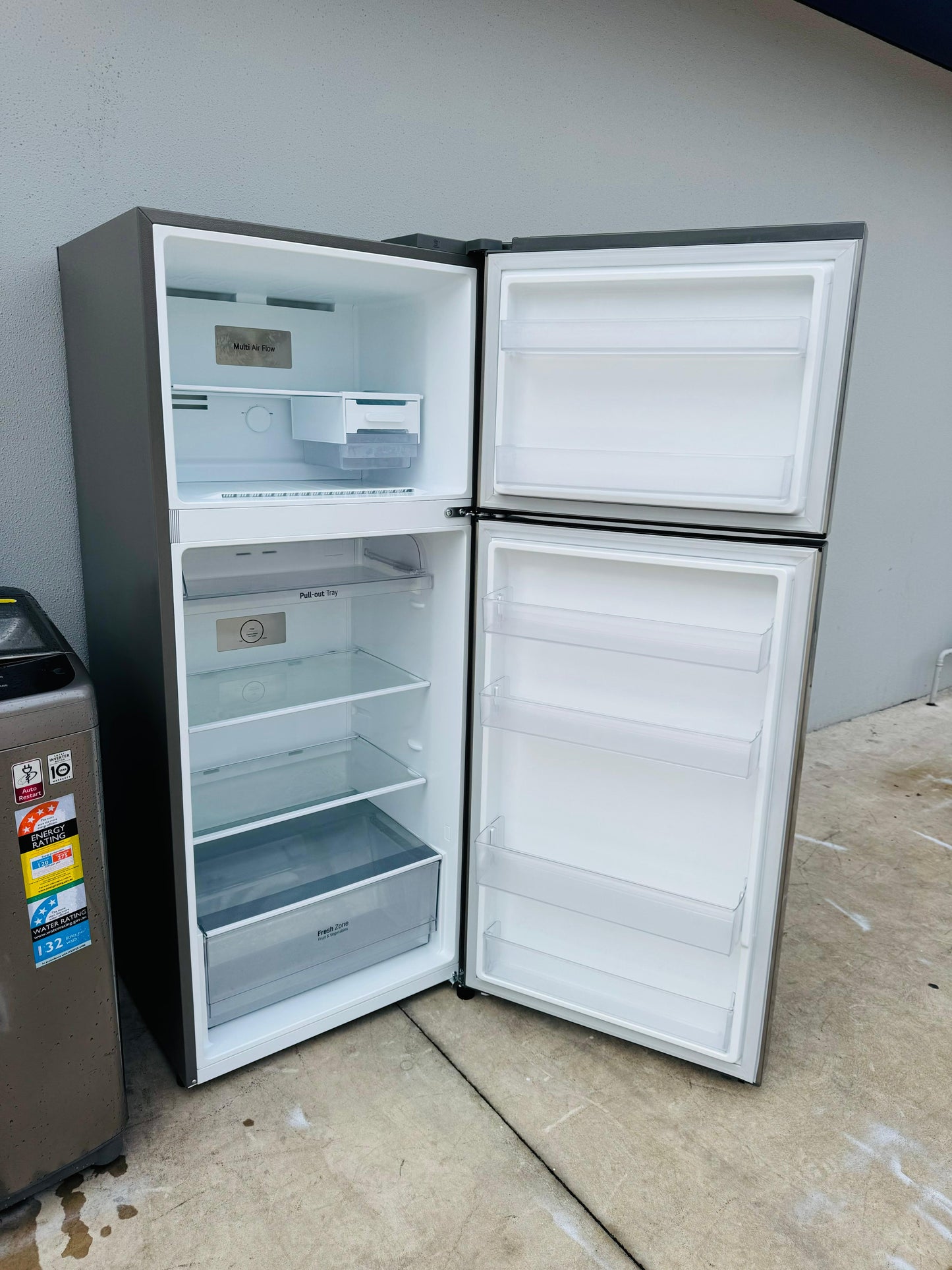 LG 375 LITRES FRIDGE FREEZER