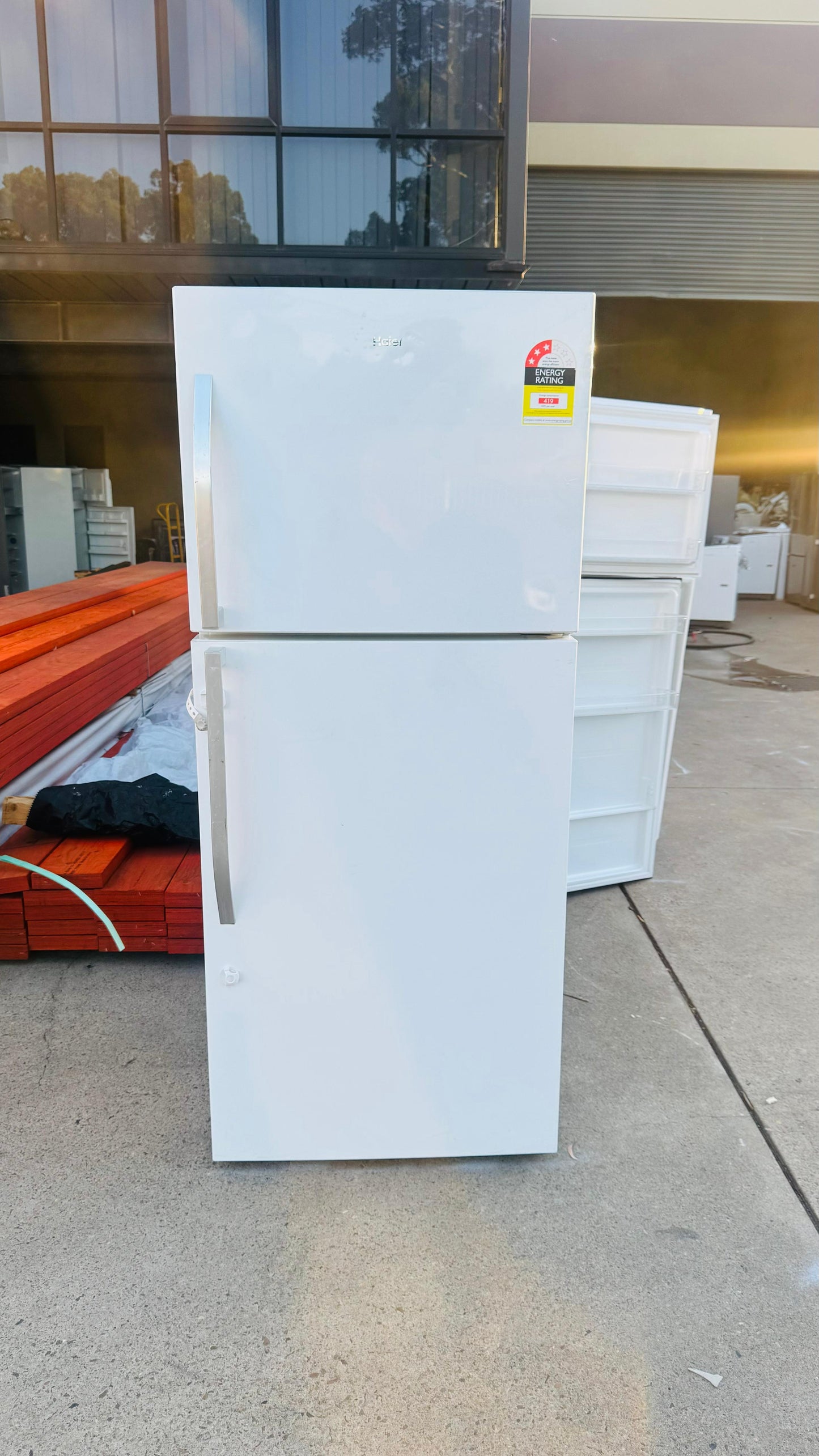 HAIER 422 LITRES FRIDGE FREEZER