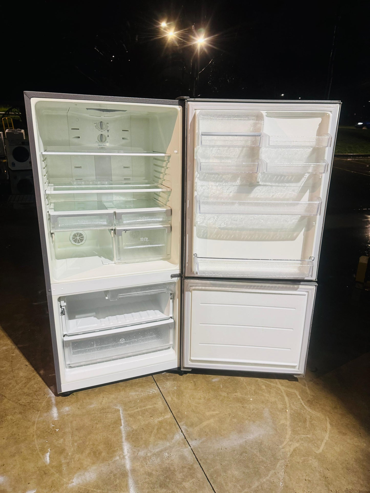 ELECTROLUX 510 LITRES FRIDGE FREEZER