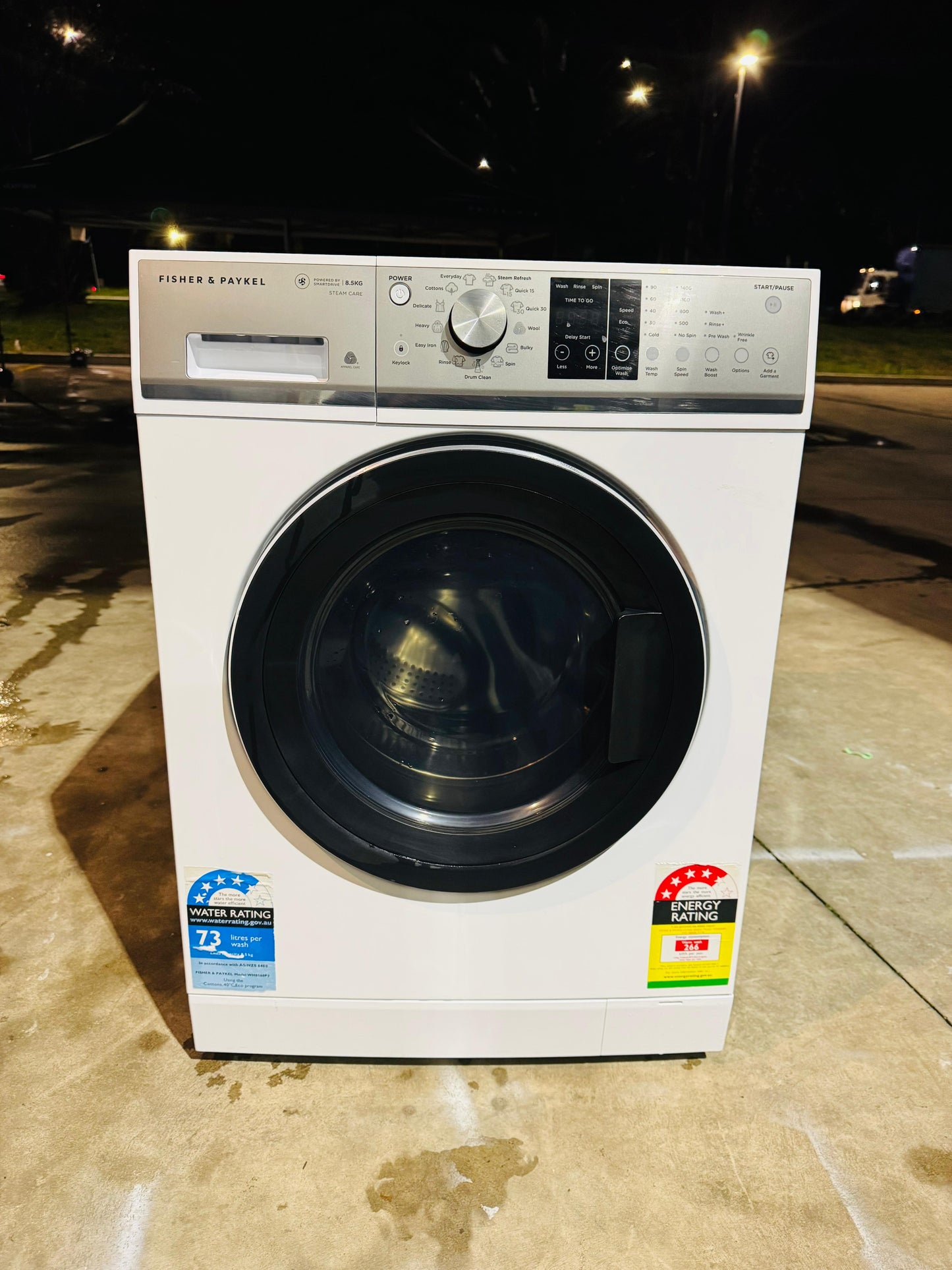 FISHER AND PAYKEL 8.5 KGS FRONT LOADER WASHING MACHINE