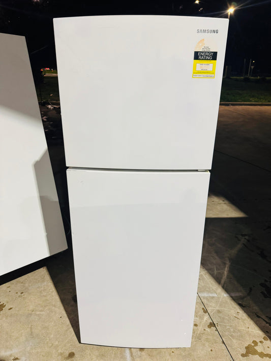 SAMSUNG 390 LITRES FRIDGE FREEZER