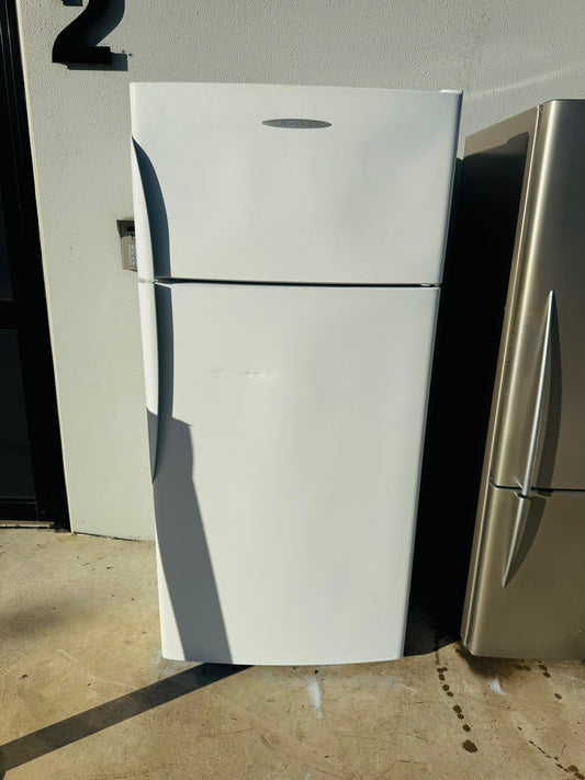FISHER AND PAYKEL 517 LITRES FRIDGE FREEZER