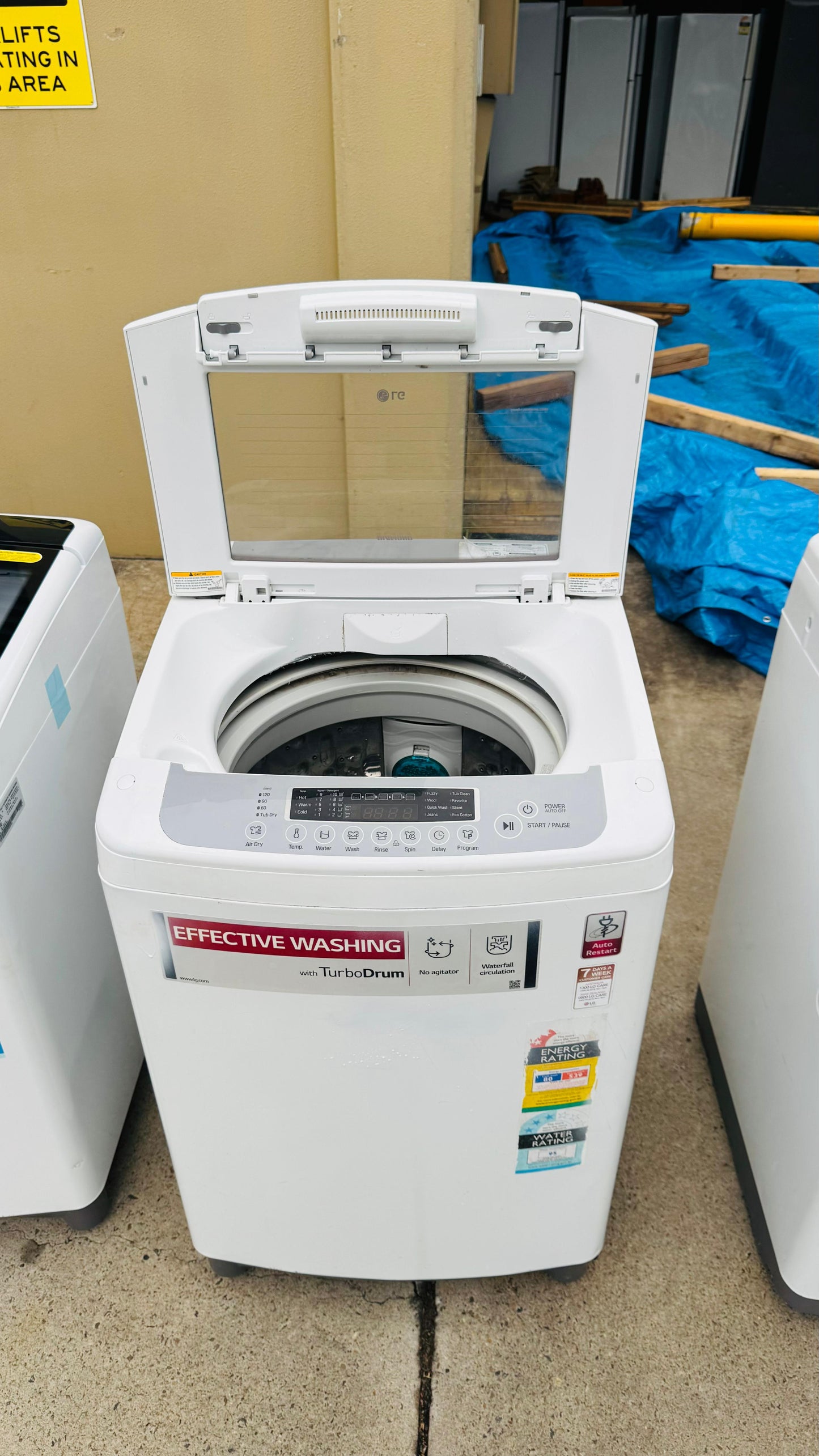 LG 6.5KGS TOP LOADER WASHING MACHINE