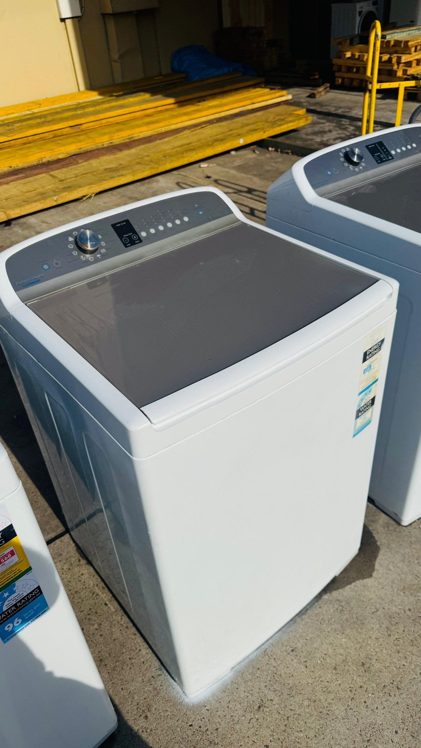 FISHER AND PAYKEL 10KGS TOP LOADER WASHING MACHINE