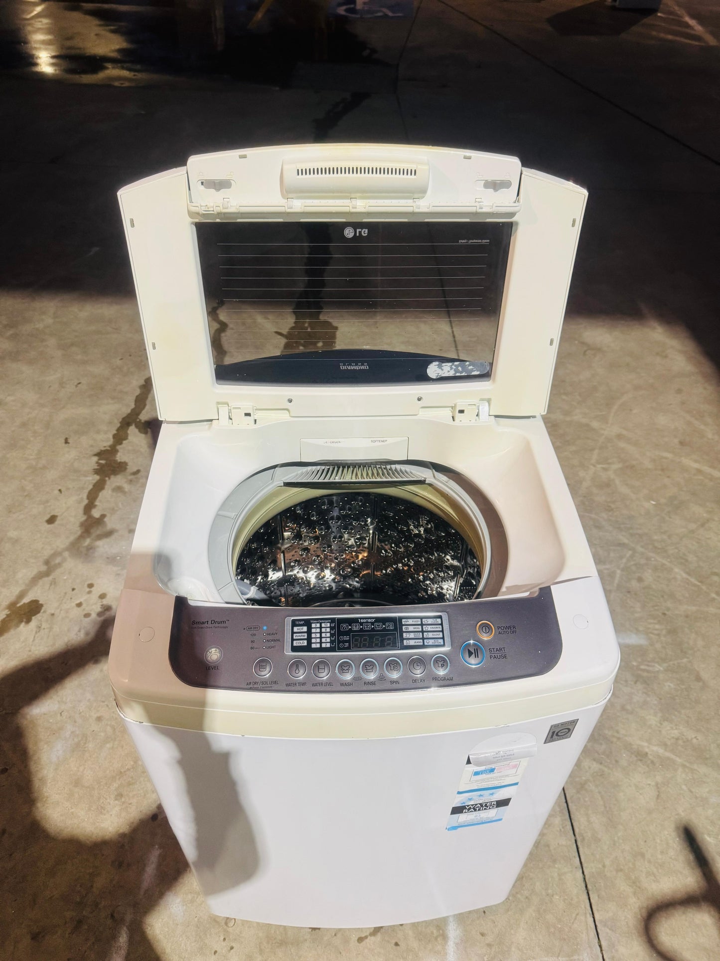 LG 8KGS TOP LOADER WASHING MACHINE✅