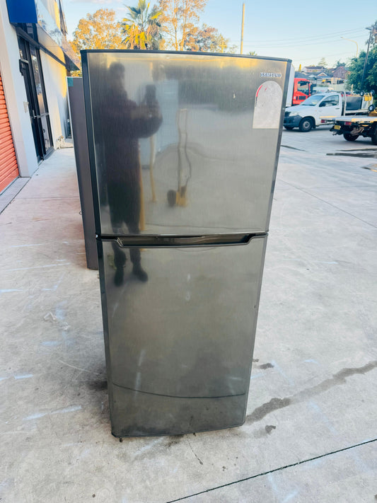 SAMSUNG 371 LITRES FRIDGE FREEZER