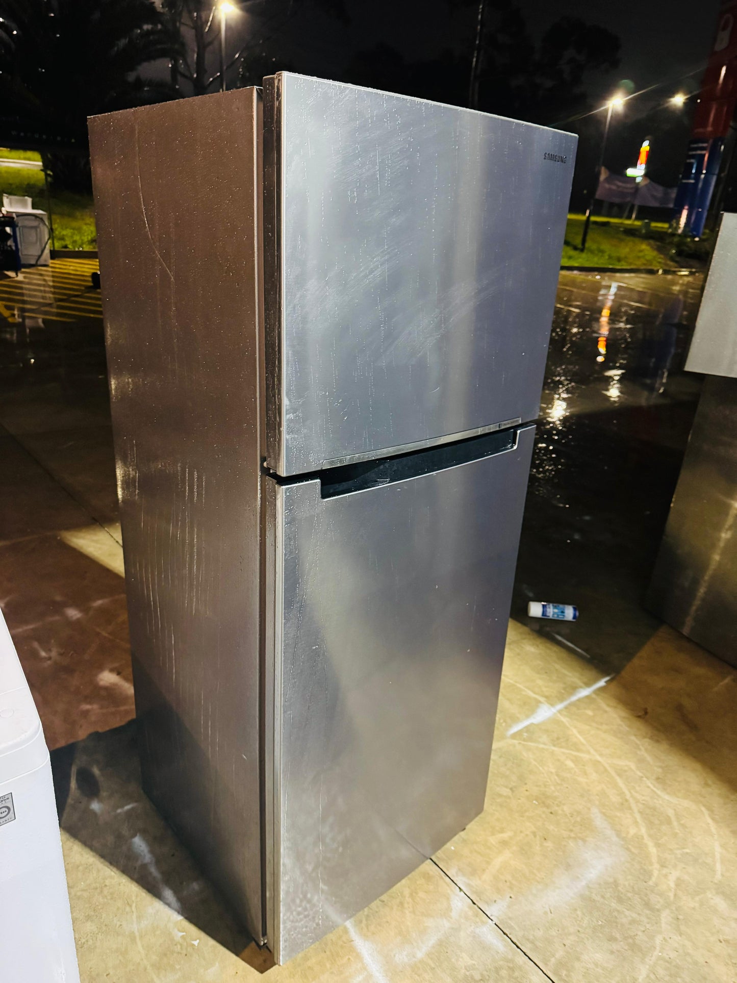 SAMSUNG 469 LITRES FRIDGE FREEZER