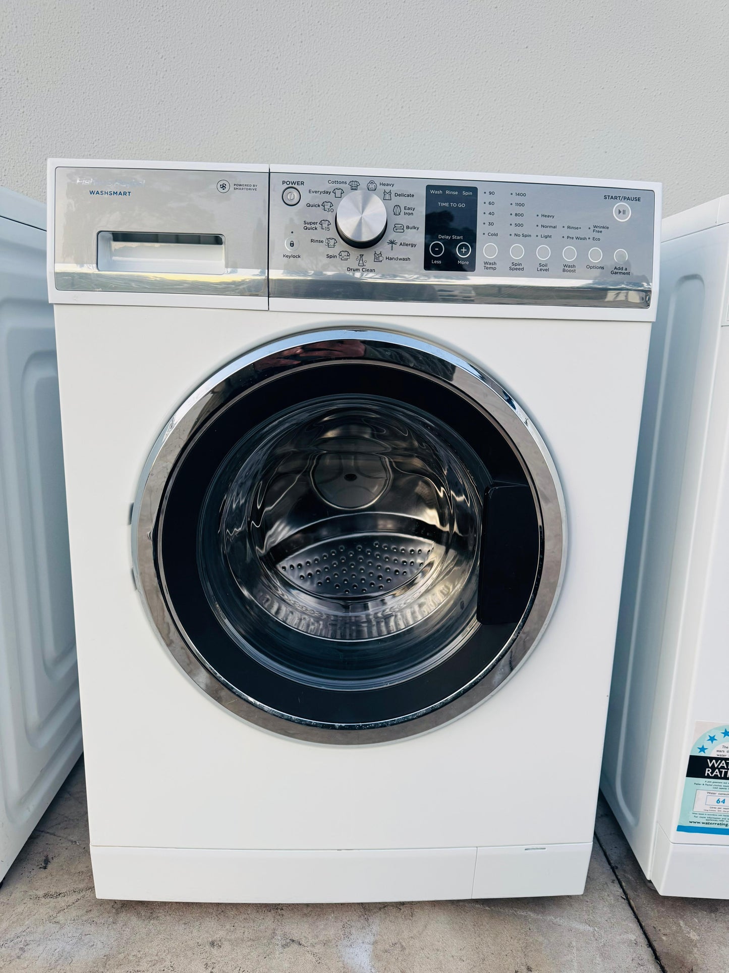 FISHER AND PAYKEL 8.5 KGS FRONT LOADER WASHING MACHINE