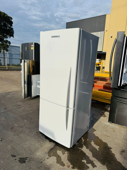 FISHER AND PAYKEL 442 LITRES FRIDGE FREEZER