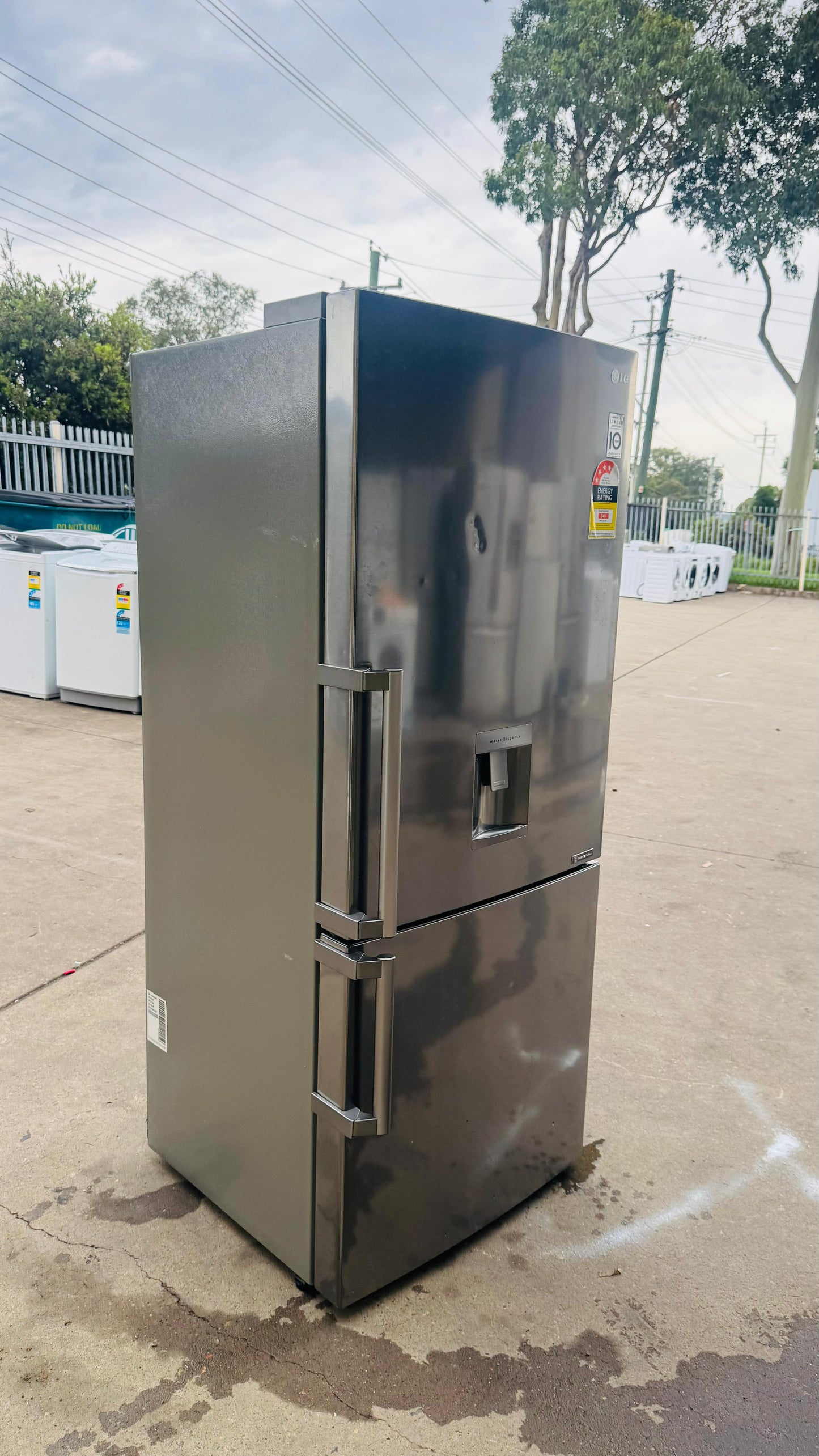 LG 450 LITRES FRIDGE FREEZER