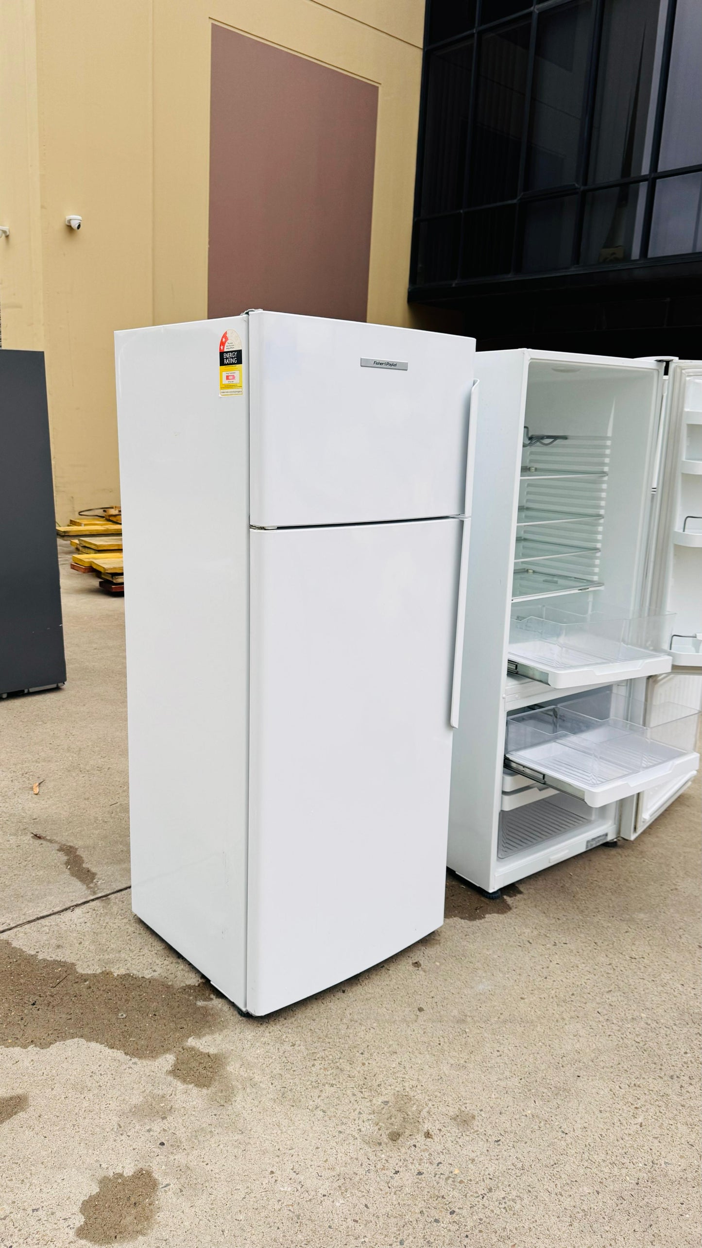 FISHER AND PAYKEL 447 LITRES FRIDGE FREEZER