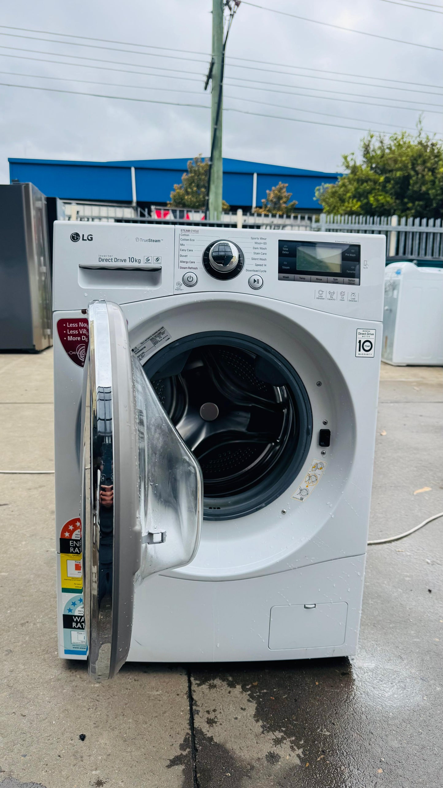 LG 10KGS FRONT LOADER WASHING MACHINE