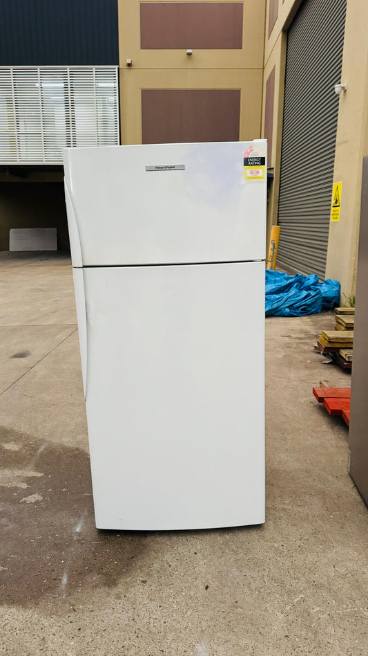 FISHER AND PAYKEL 519 LITRES FRIDGE FREEZER