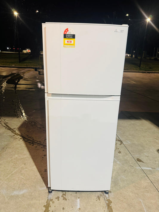 MITSUBISHI 420 LITRES FRIDGE FREEZER