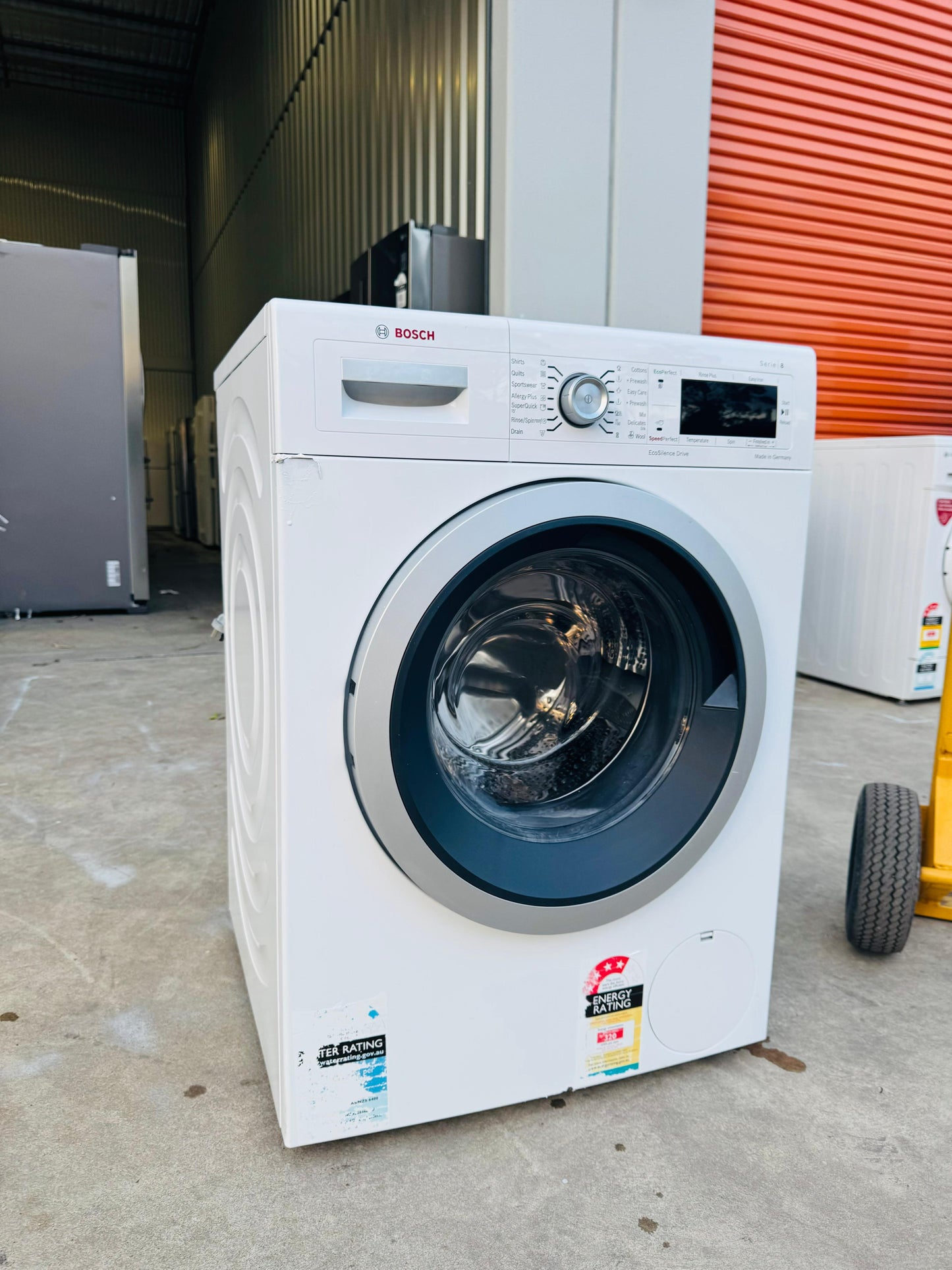 BOSCH 8KGS FRONT LOADER WASHING MACHINE