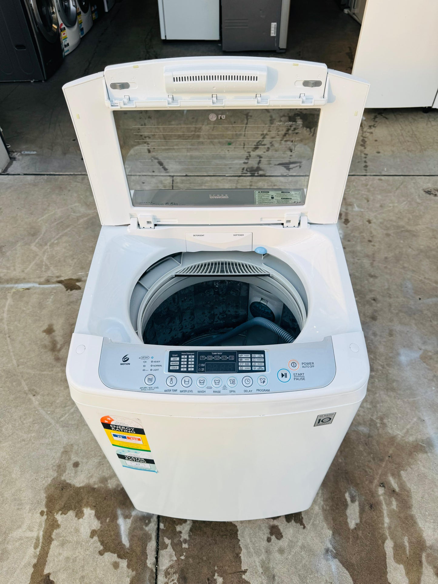 LG 6.5 KGS TOP LOADER WASHING MACHINE