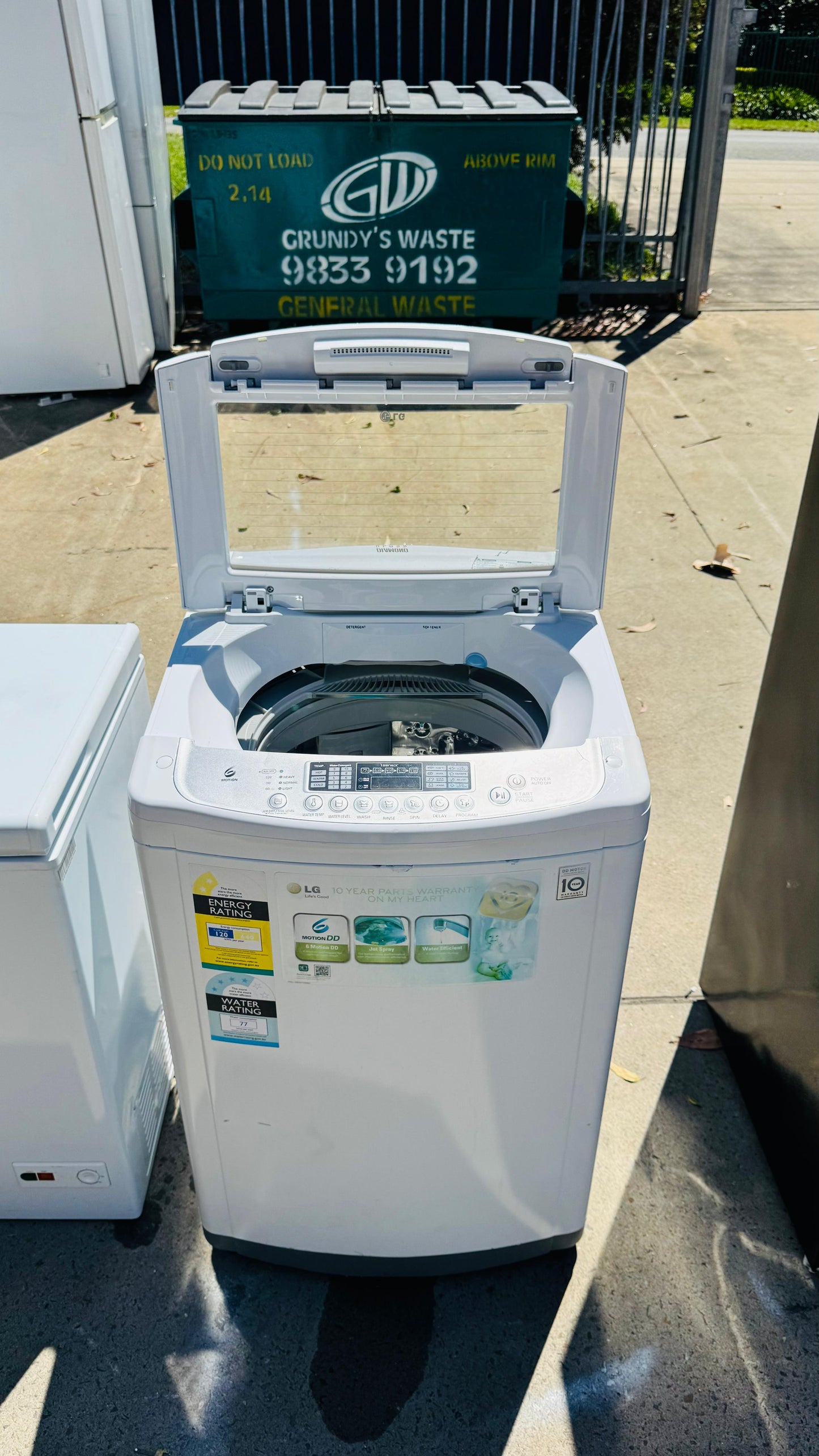 LG 7.5KGS TOP LOADER WASHING MACHINE