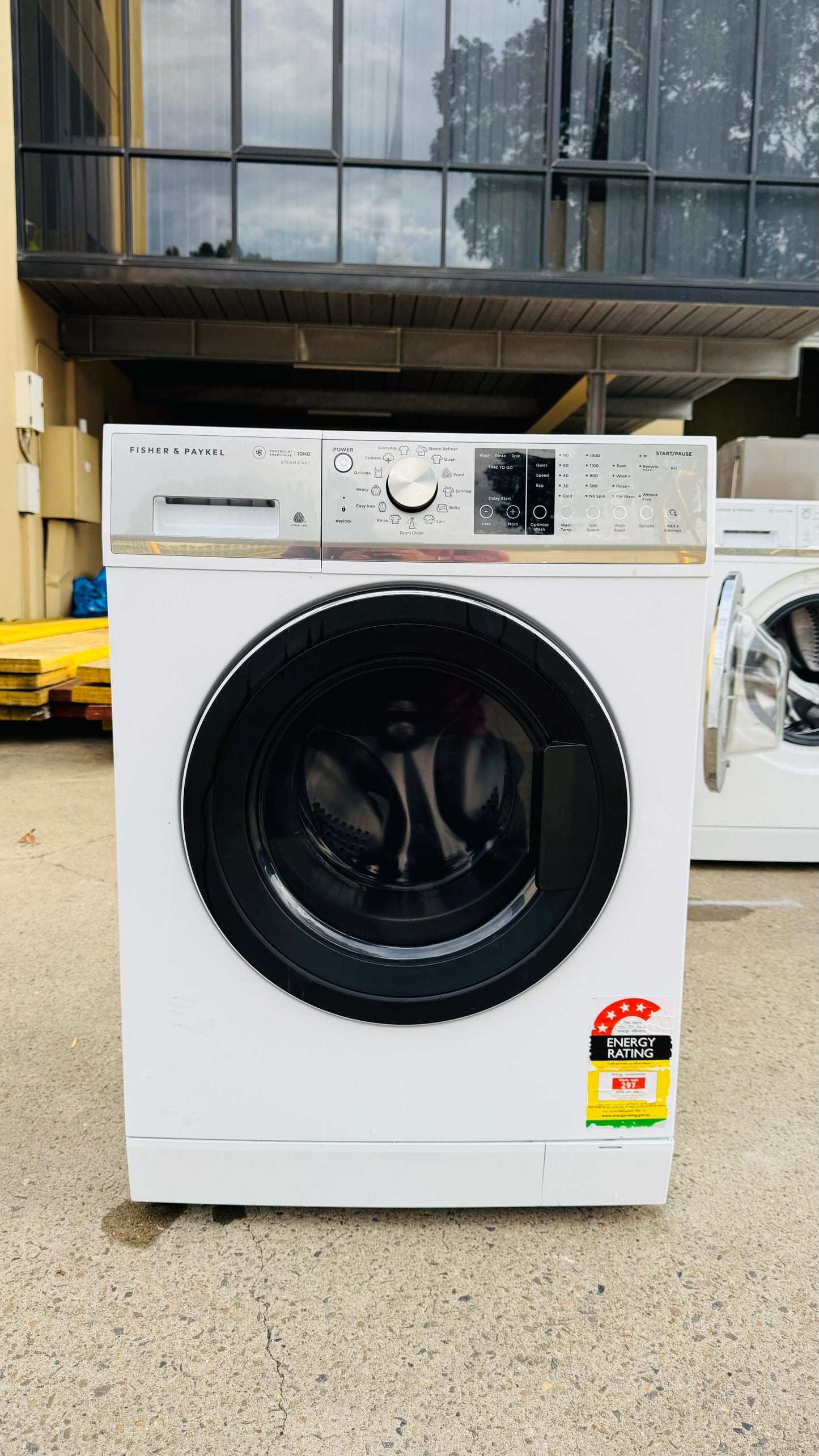 FISHER AND PAYKEL 10KGS FRONT LOADER WASHING MACHINE