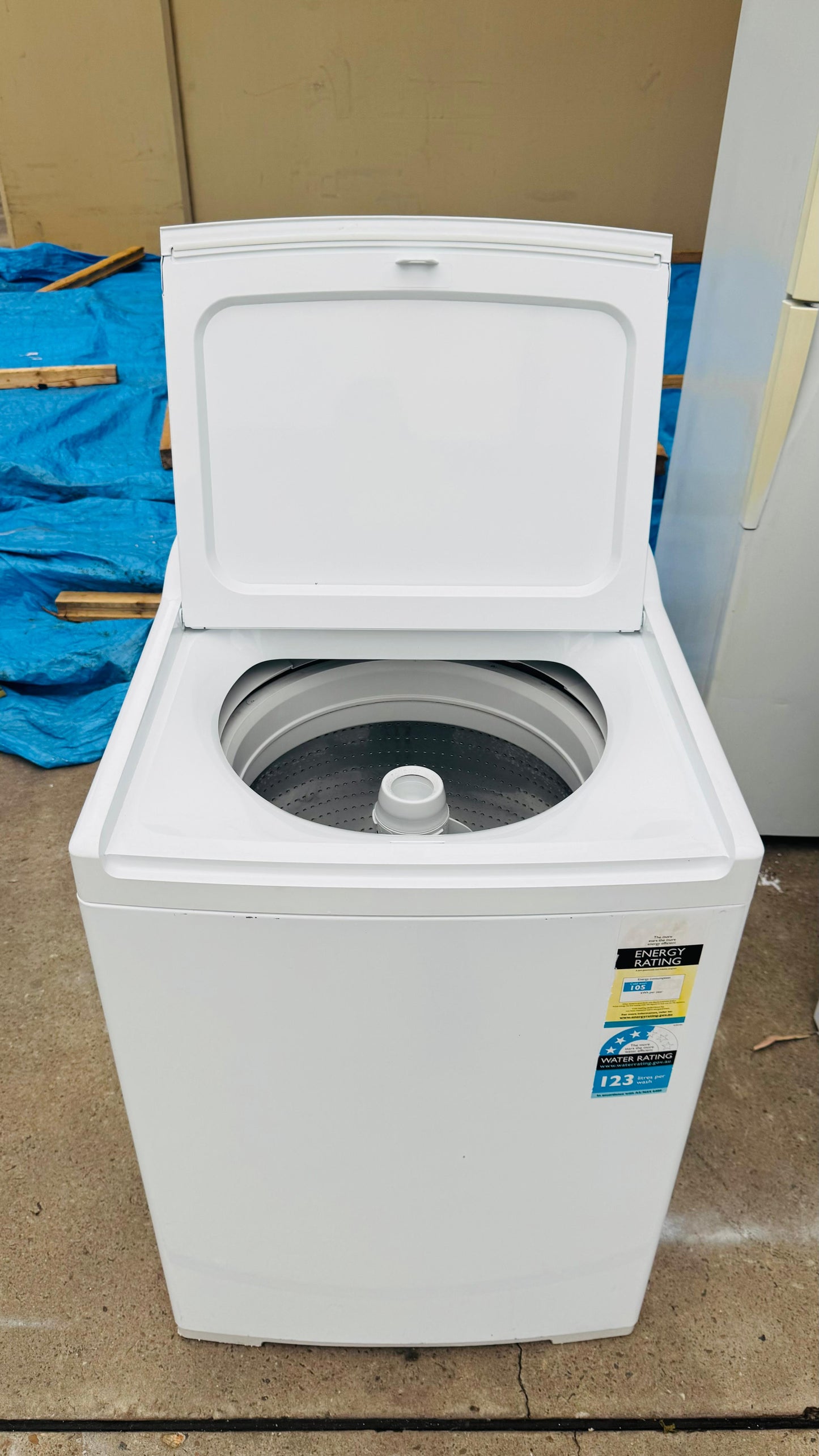 FISHER AND PAYKEL 10KGS TOP LOADER WASHING MACHINE