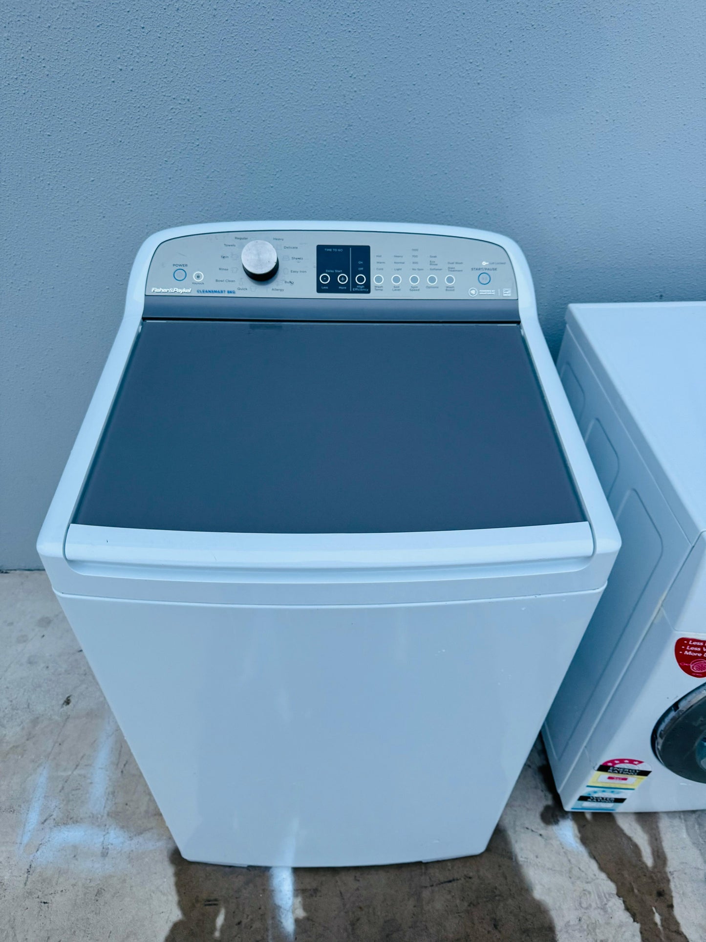 FISHER AND PAYKEL 8KGS TOP LOADER WASHING MACHINE