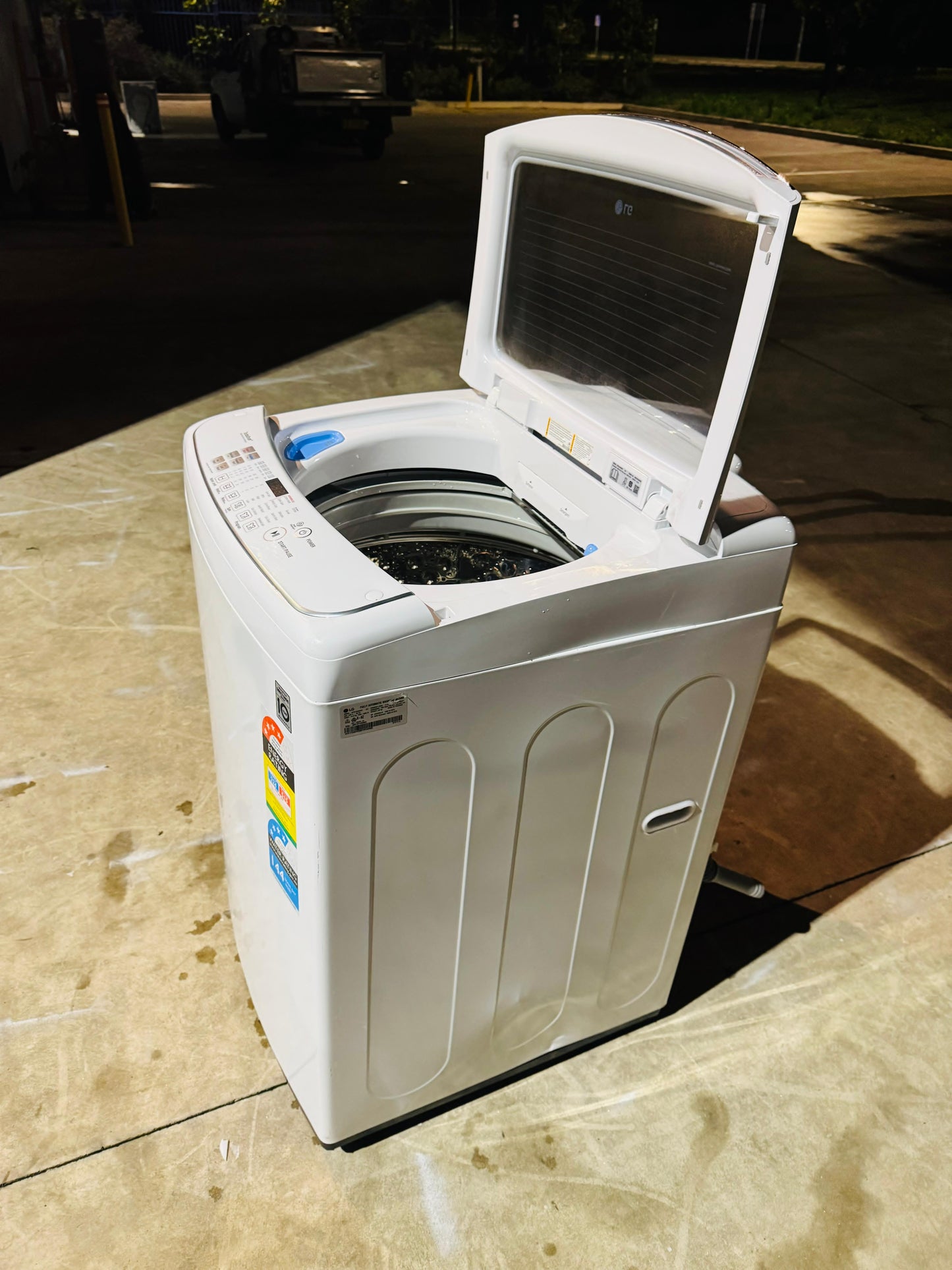 LG 14KGS TOP LOADER WASHING MACHINE