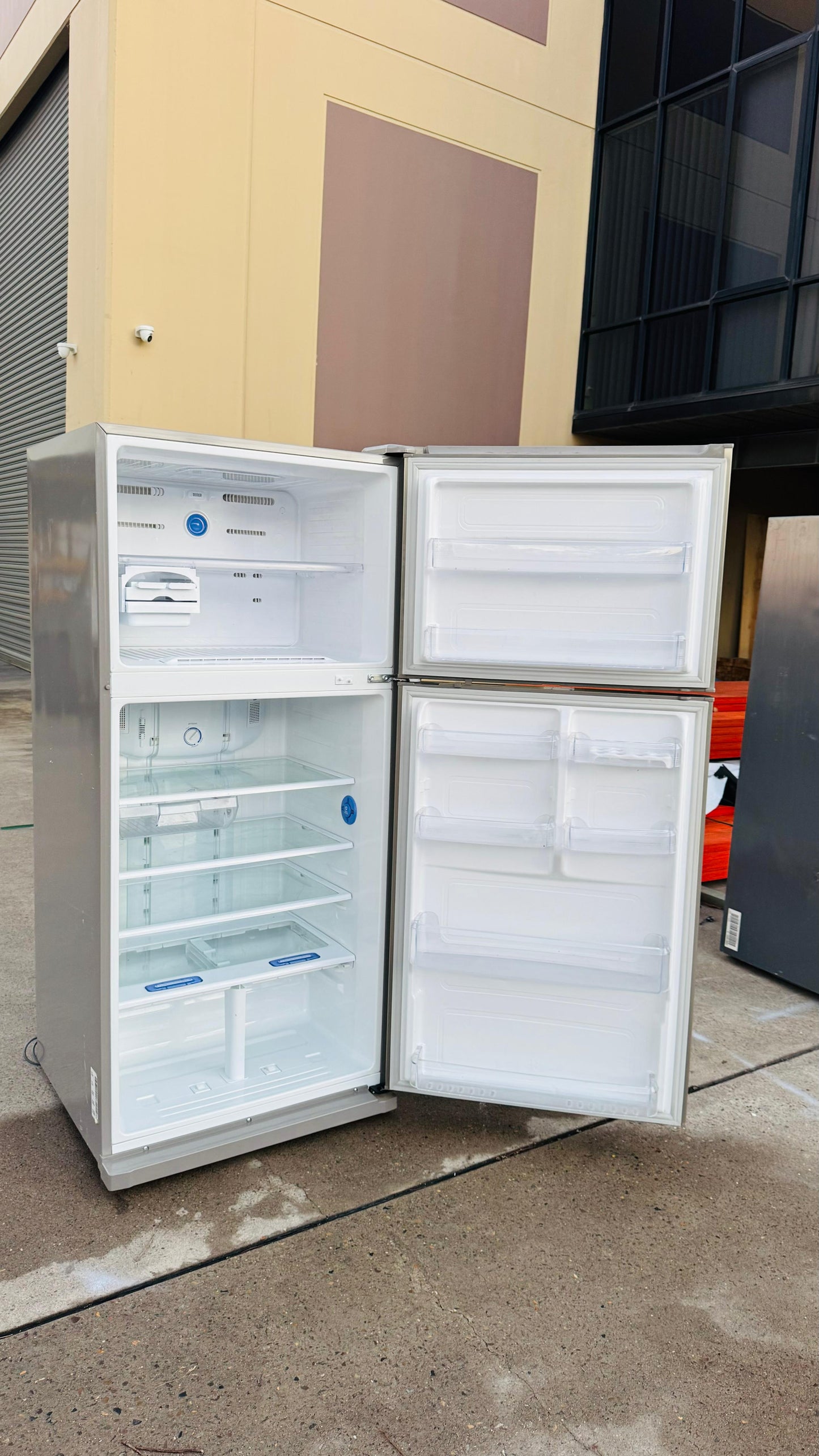 SAMSUNG 512 LITRES FRIDGE FREEZER