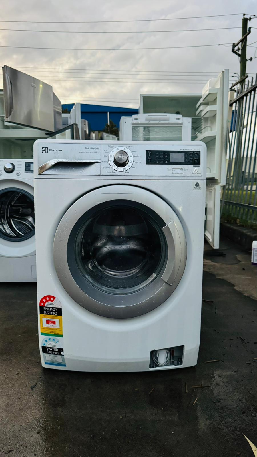 ELECTROLUX 8KGS FRONT LOADER WASHING MACHINE