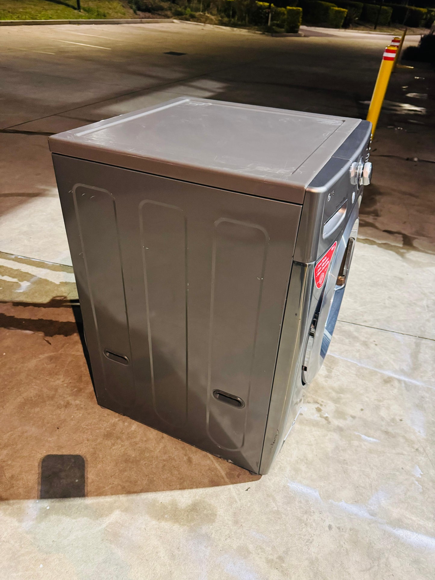 LG 10 KGS FRONT LOADER WASHING MACHINE