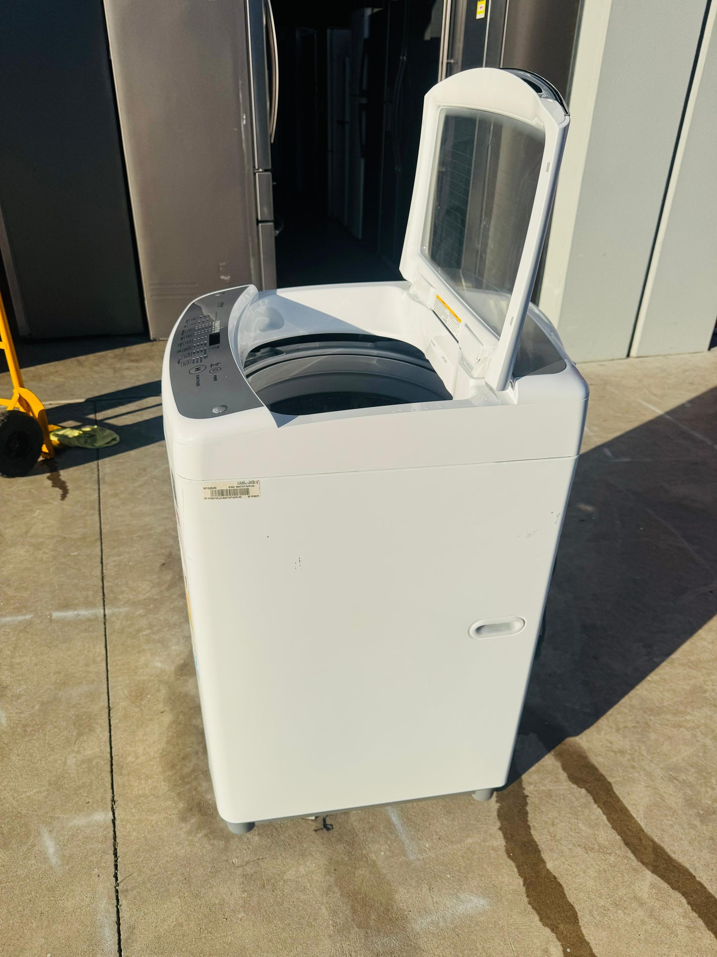 LG 8.5 KGS TOP LOADER WASHING MACHINE