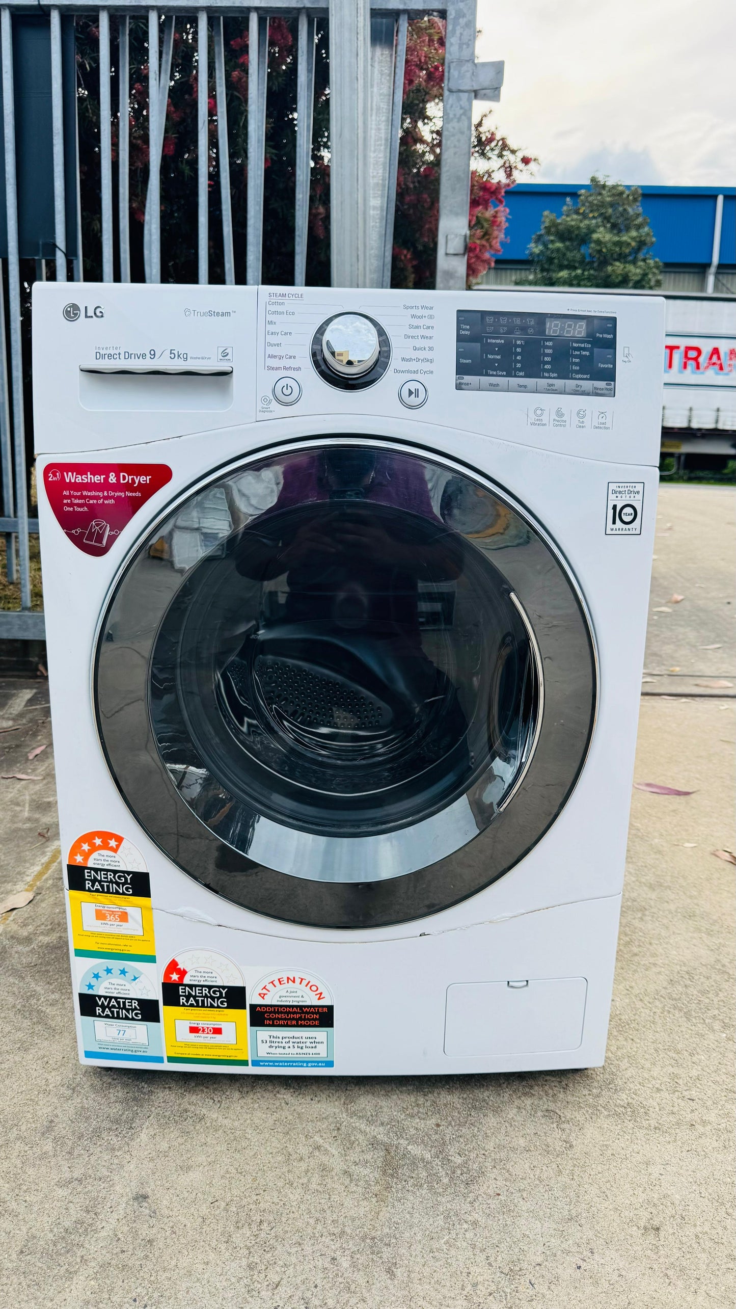 LG 9KGS FRONT LOADER WASHING MACHINE