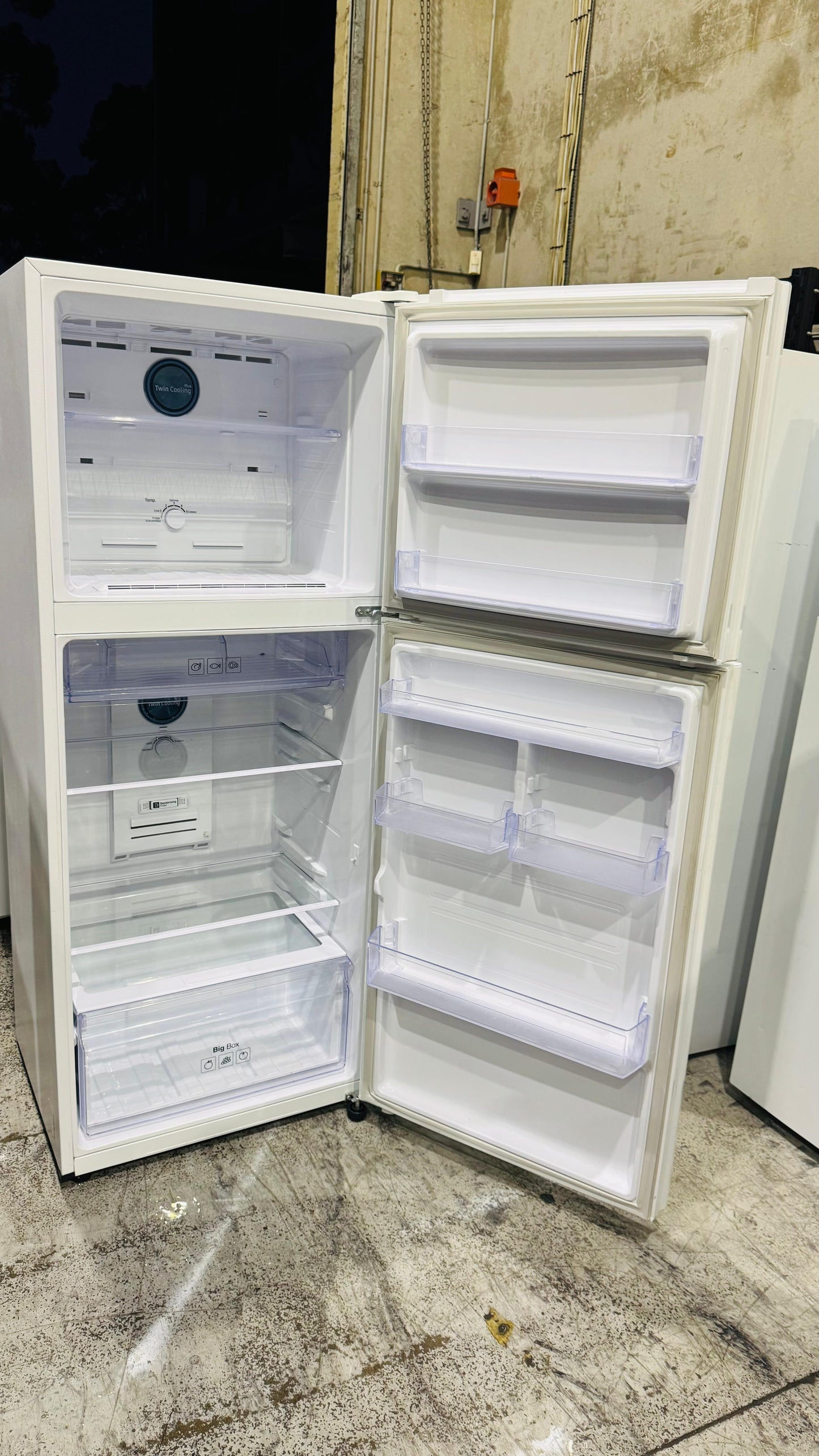 SAMSUNG 400 LITRES FRIDGE FREEZER