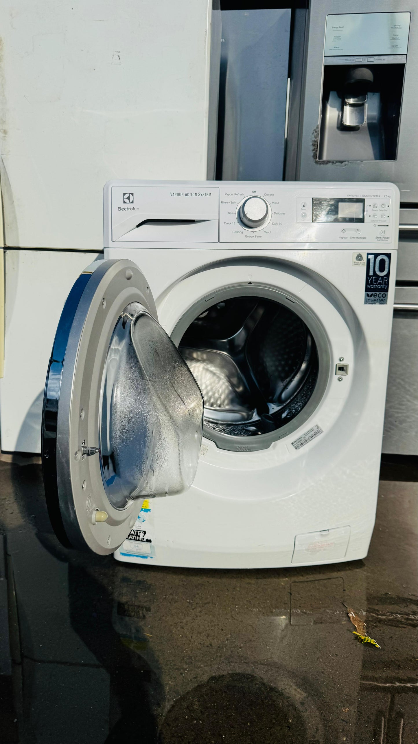 ELECTROLUX 7.5KGS FRONT LOADER WASHING MACHINE