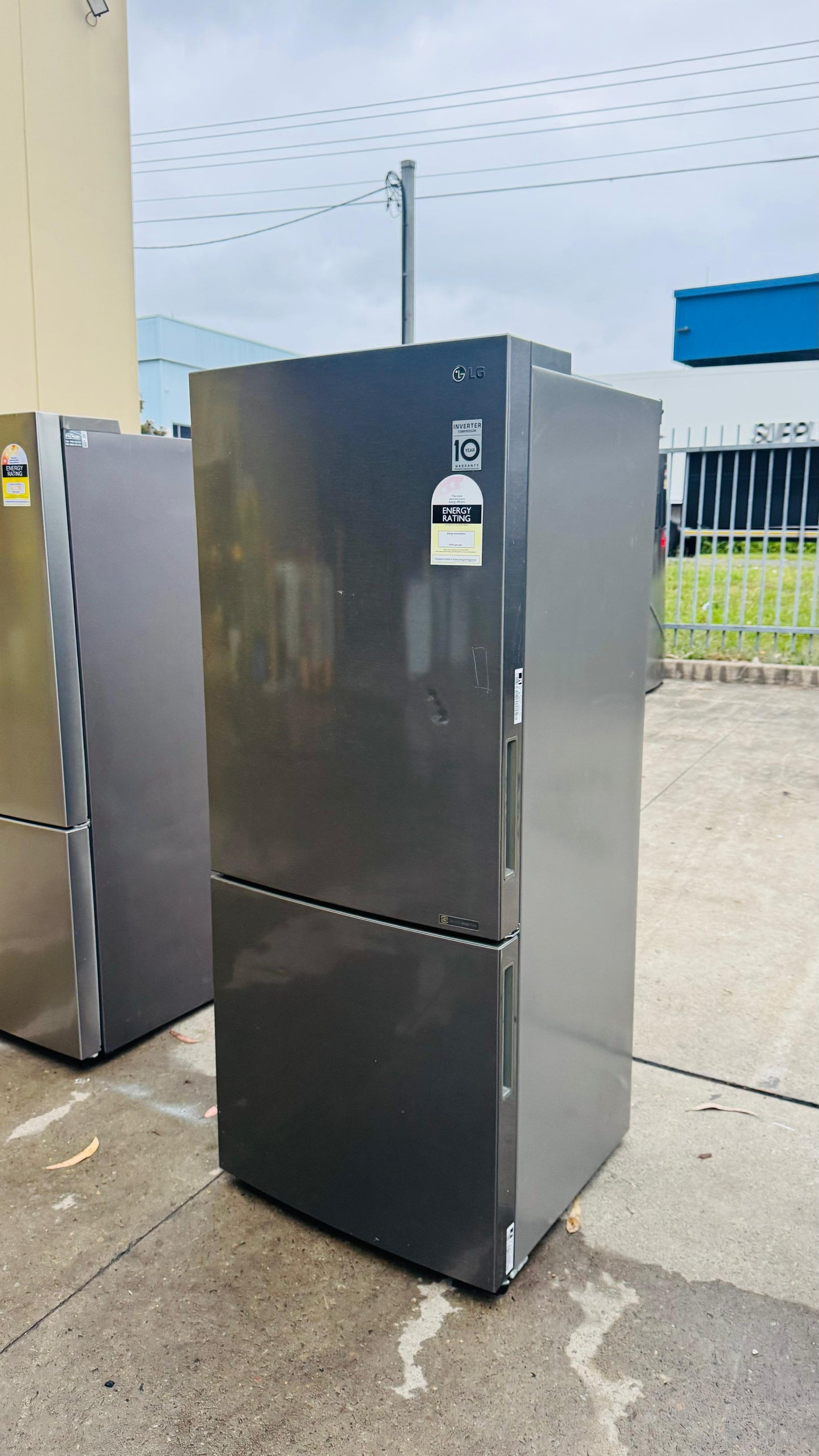 LG 450 LITRES FRIDGE FREEZER