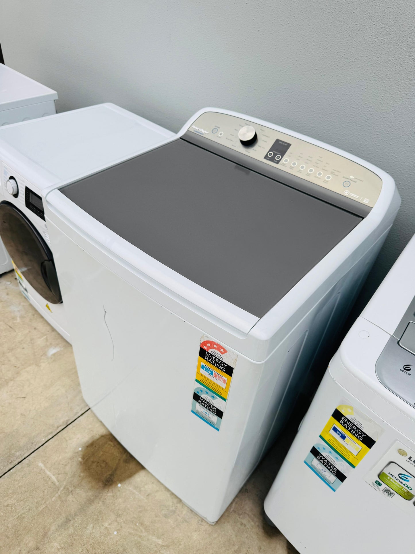 FISHER AND PAYKEL 10KGS TOP LOADER WASHING MACHINE