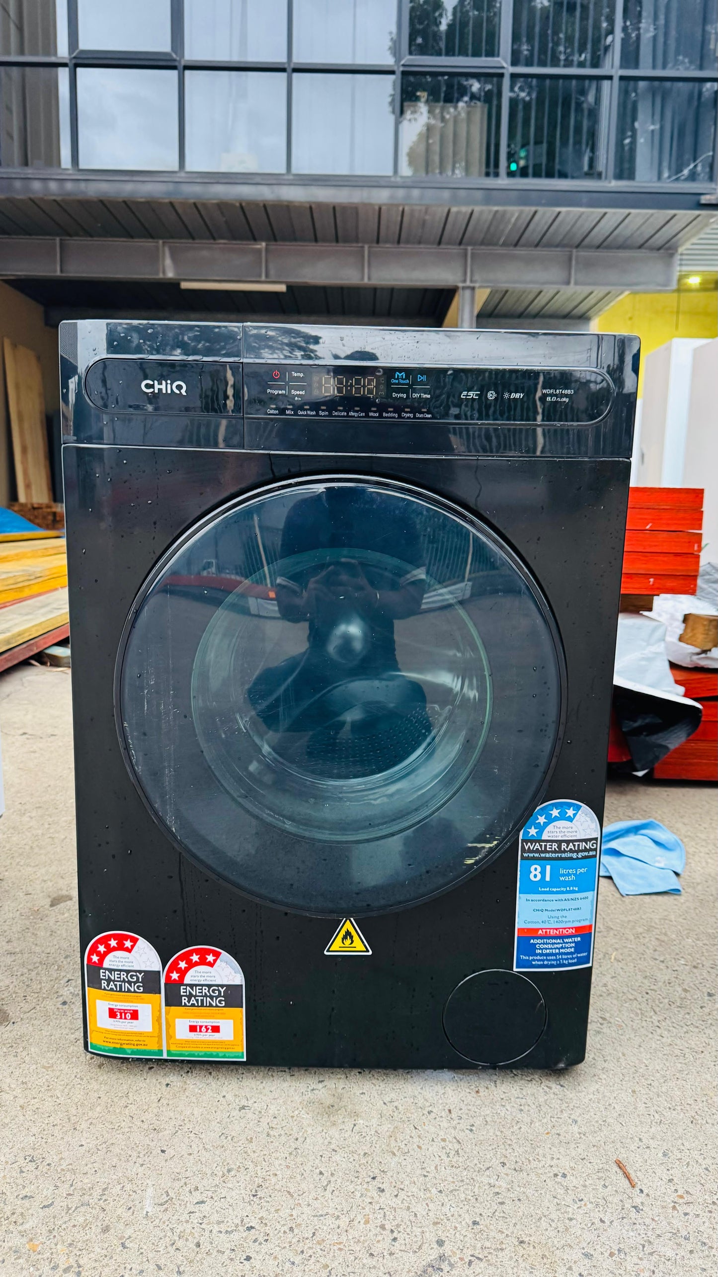 CHIQ 8KGS FRONT LOADER WASHING MACHINE ONLY