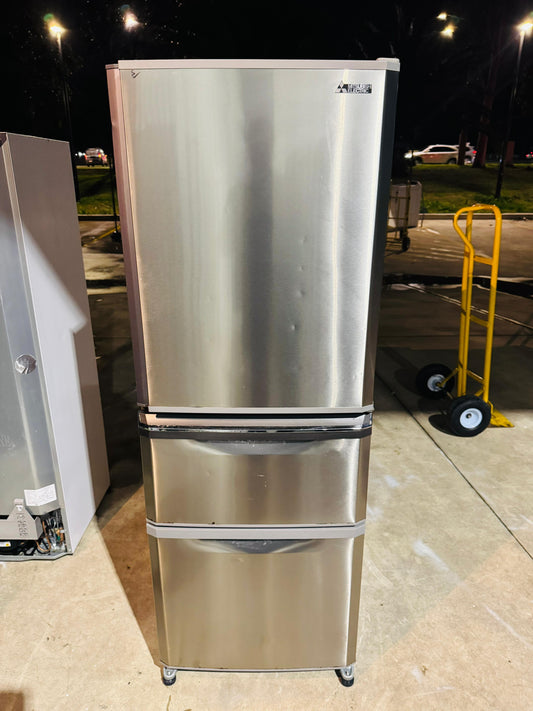 MITSUBISHI 370 LITRES FRIDGE FREEZER