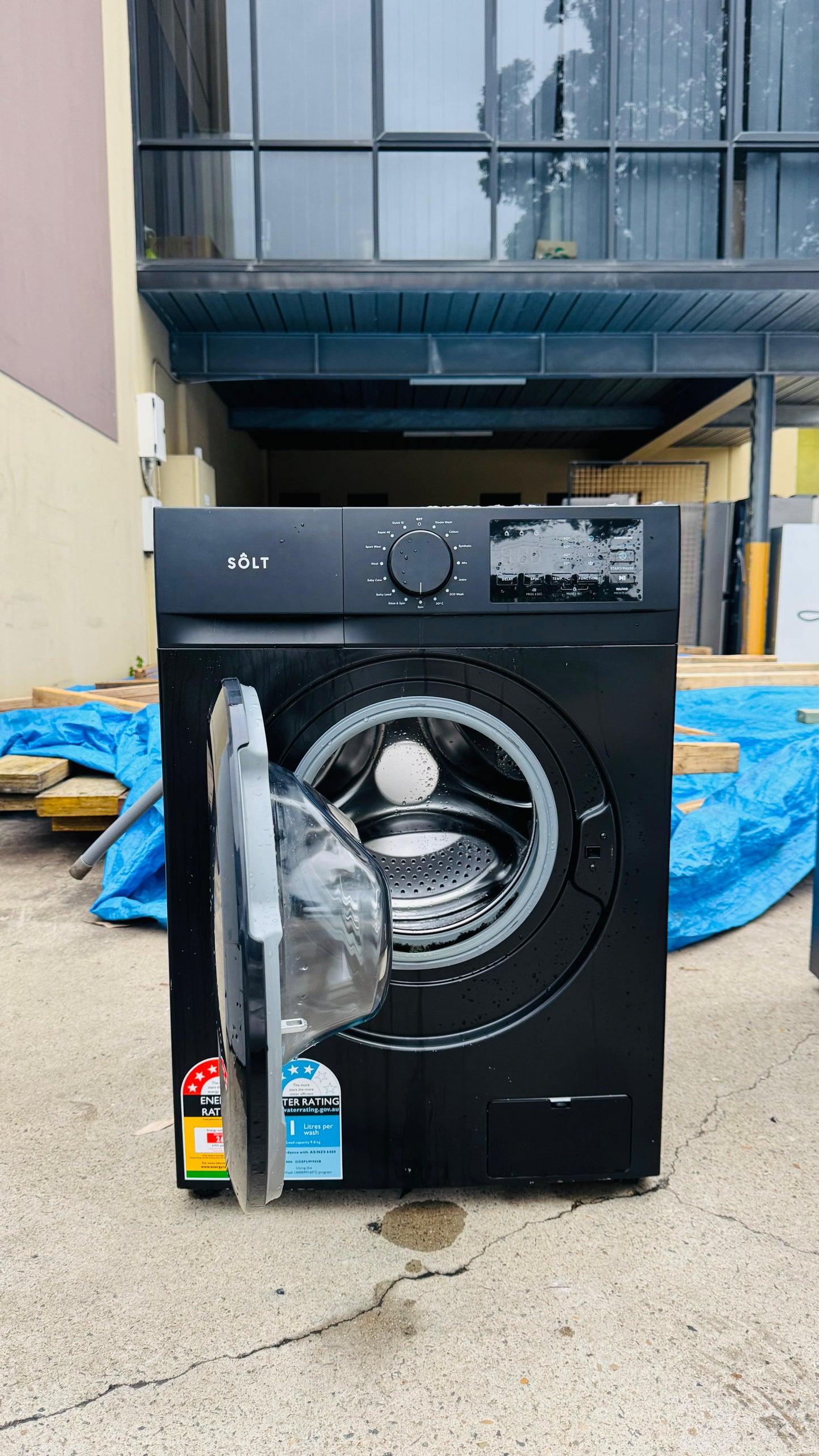 SOLT 9KGS FRONT LOADER WASHING MACHINE