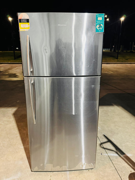 HISENSE 526 LITRES FRIDGE FREEZER