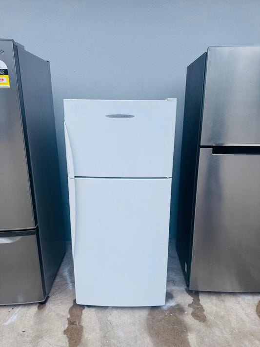 FISHER AND PAYKEL 329 LITRES FRIDGE FREEZER