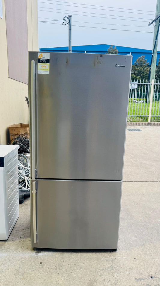 WESTINGHOUSE 510 LITRES FRIDGE FREEZER