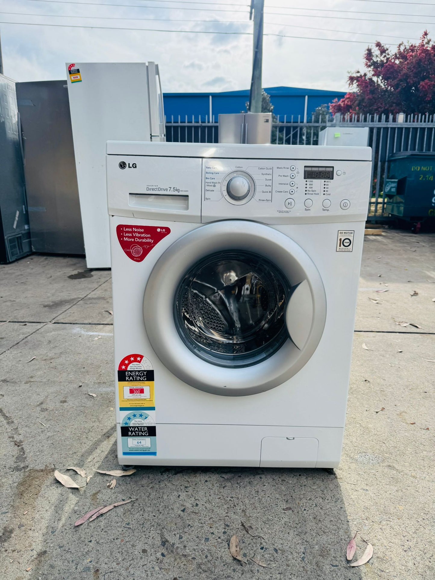 LG 7.5 KGS FRONT LOADER WASHING MACHINE