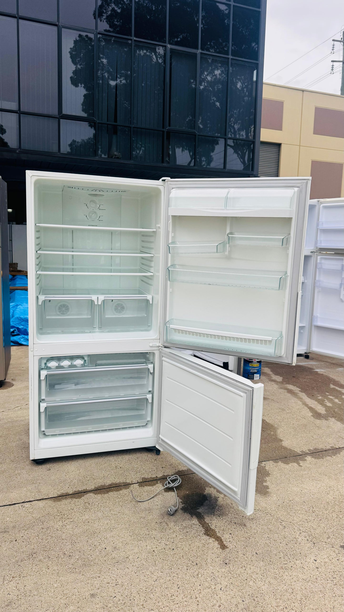 WESTINGHOUSE 510 LITRES FRIDGE FREEZER