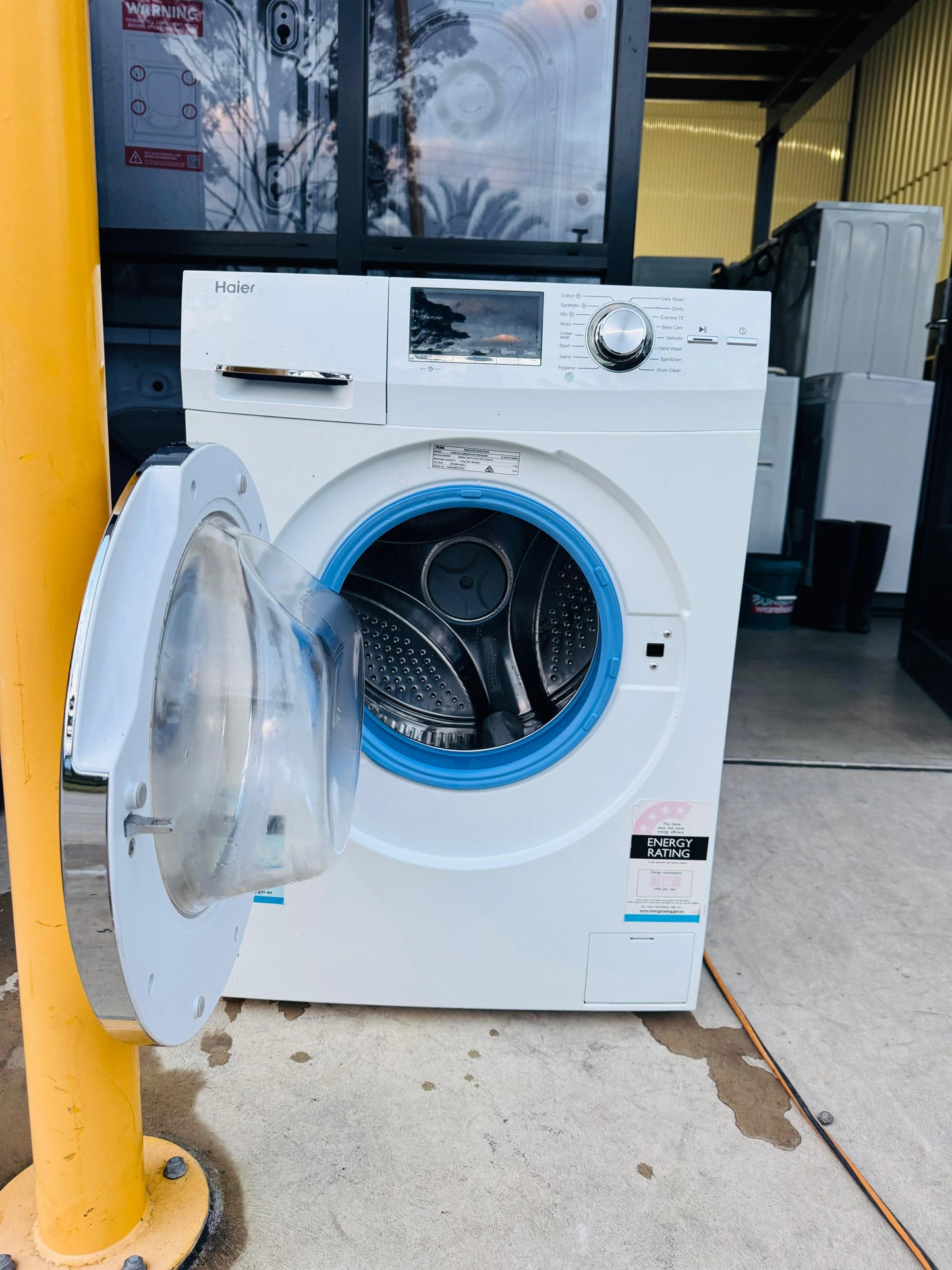 HAIER 7.5KGS FRONT LOADER WASHING MACHINE