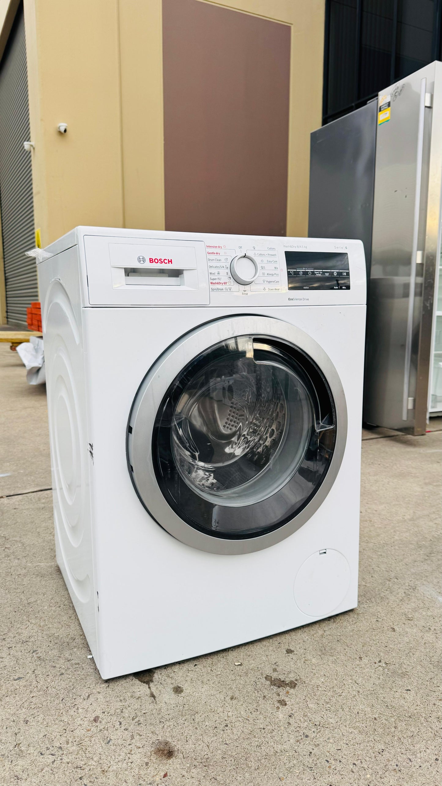 BOSCH 8KGS FRONT LOADER WASHING MACHINE