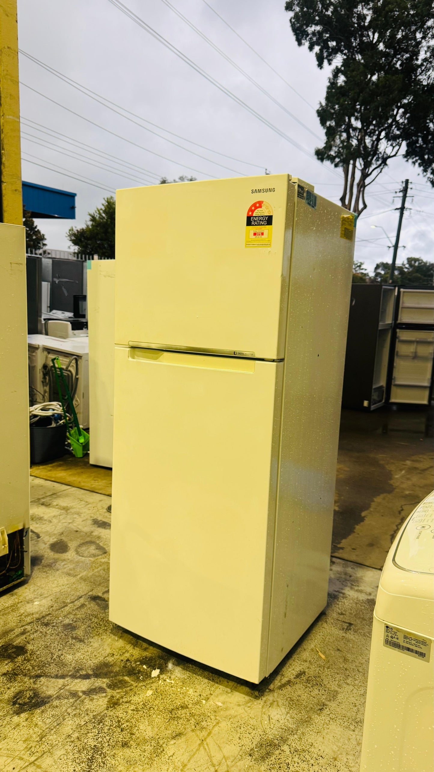 SAMSUNG 460 LITRES FRIDGE FREEZER