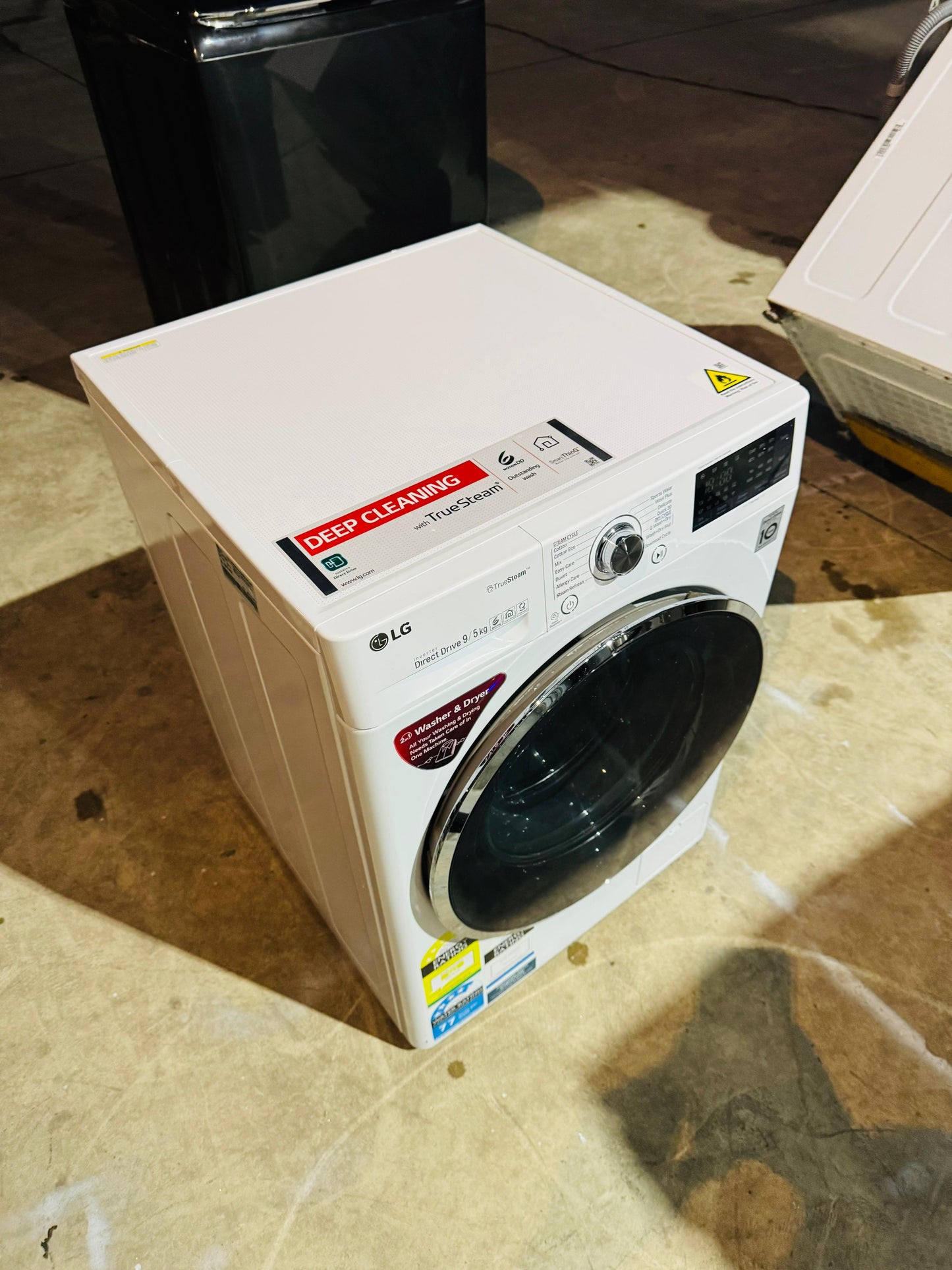 LG 9KGS FRONT LOADER WASHING MACHINE ONLY