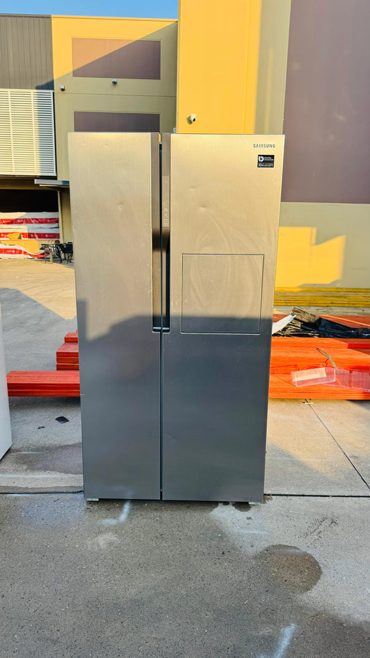 SAMSUNG 603 LITRES SIDE BY SIDE DOOR FRIDGE FREEZER