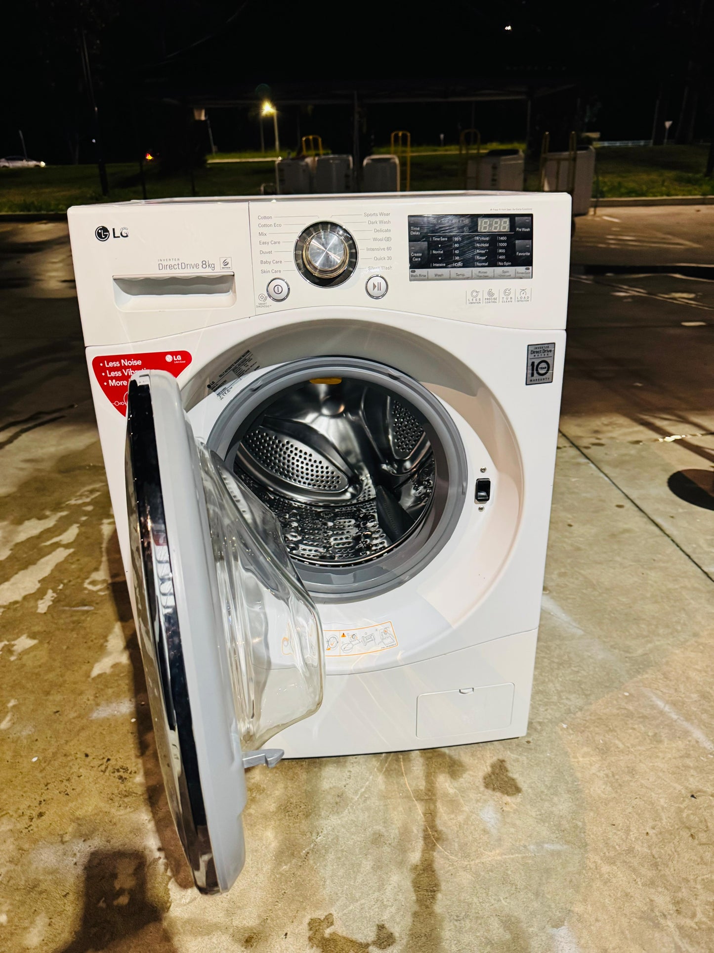 LG 8KGS FRONT LOADER WASHING MACHINE
